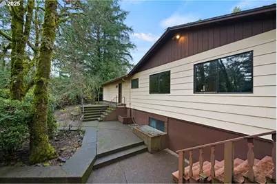 11220 NE Otter Dr, Newberg, OR 97132 - Photo 14