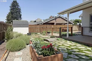 2904 Wolf Meadows Ln, Eugene, OR 97408 - Photo 30