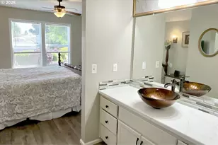 2904 Wolf Meadows Ln, Eugene, OR 97408 - Photo 16