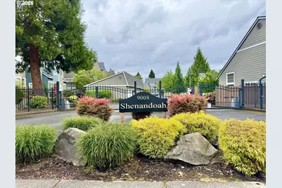 9008 NE 54th St #H33, Vancouver, WA 98662 - Photo 2