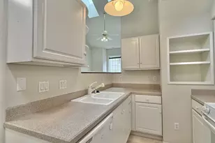 9008 NE 54th St, Vancouver, WA 98662 - Photo 8