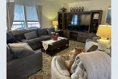 225 Nestucca Ln, Roseburg, OR 97471 - Photo 24