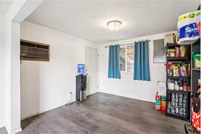 6415 NW Firwood Dr, Vancouver, WA 98665 - Photo 10