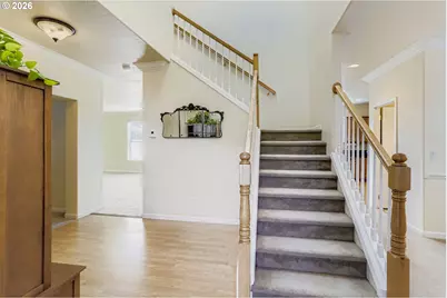 14617 SE Thornapple Ln, Milwaukie, OR 97267 - Photo 4