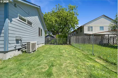 2207 8th St, Tillamook, OR 97141 - Photo 20
