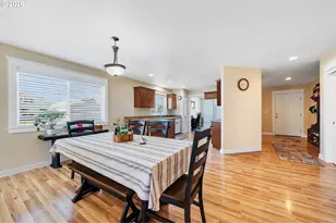 2207 8th St, Tillamook, OR 97141 - Photo 6