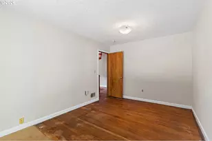 6126 NE 36th Ave, Portland, OR 97211 - Photo 14