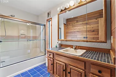 6126 NE 36th Ave, Portland, OR 97211 - Photo 12