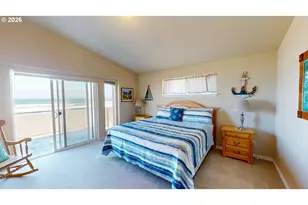 29018 Vizcaino Ct, Gold Beach, OR 97444 - Photo 16