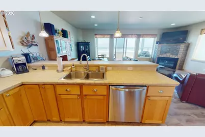 29018 Vizcaino Ct, Gold Beach, OR 97444 - Photo 12
