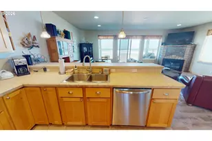 29018 Vizcaino Ct, Gold Beach, OR 97444 - Photo 12