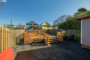 1541 Union Ave, North Bend, OR 97459 - Photo 28