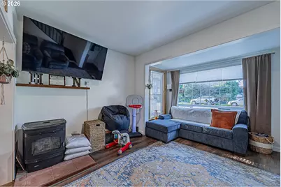 1541 Union, North Bend, OR 97459 - Photo 12