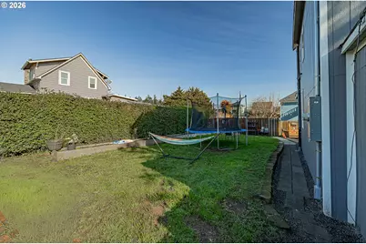 1541 Union, North Bend, OR 97459 - Photo 26