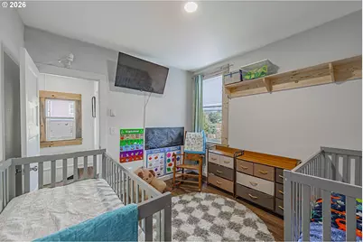 1541 Union, North Bend, OR 97459 - Photo 20