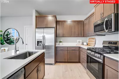 16648 SW Darling Ln, Tigard, OR 97140 - Photo 4