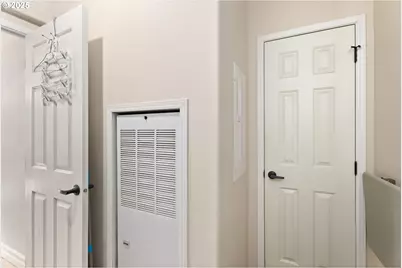 5120 NW Broad St, Roseburg, OR 97471 - Photo 30