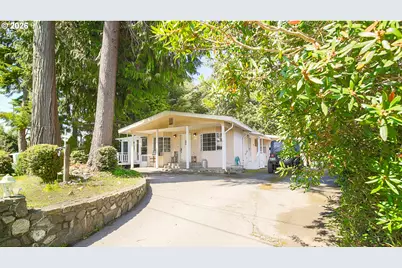 63513 Shore Edge Dr, Charleston, OR 97420 - Photo 2