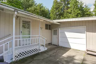 63513 Shore Edge Dr, Charleston, OR 97420 - Photo 18