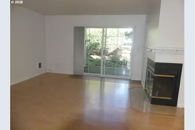 8405 SW Curry Dr #D, Wilsonville, OR 97070 - Photo 2