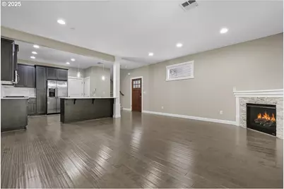 1911 NW Sage St, Camas, WA 98607 - Photo 8