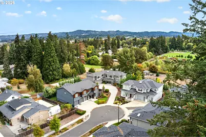 13575 SW Whitworth Ct, Beaverton, OR 97005 - Photo 40