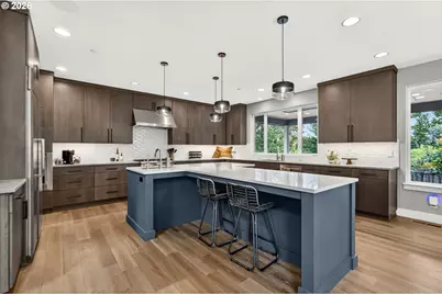 13575 SW Whitworth Ct, Beaverton, OR 97005 - Photo 10