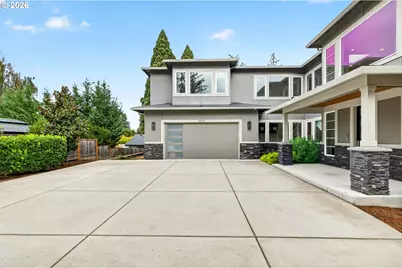 13575 SW Whitworth Ct, Beaverton, OR 97005 - Photo 2