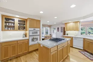 6428 Castle Lake Ct N, Keizer, OR 97303 - Photo 16