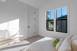 9364 SW Morrison St, Portland, OR 97225 - Photo 26