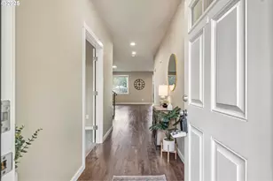 10702 NE 107th Wy, Vancouver, WA 98662 - Photo 4