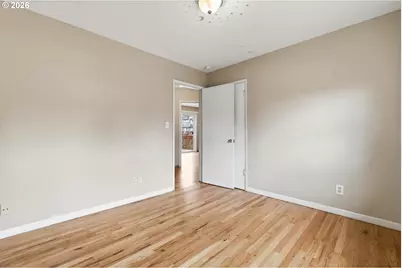 13717 SE Mill St, Portland, OR 97233 - Photo 28