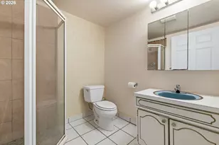 13717 SE Mill St, Portland, OR 97233 - Photo 36
