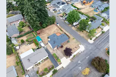 13717 SE Mill St, Portland, OR 97233 - Photo 40