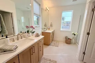 16499 NW Blaire Ln, Portland, OR 97229 - Photo 8