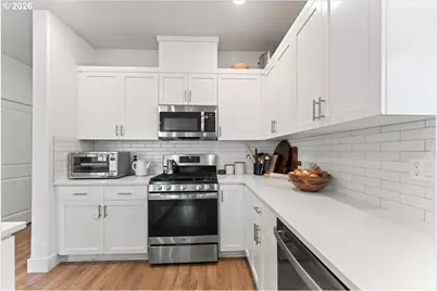 7510 NW Lauren Ave, Portland, OR 97229 - Photo 18