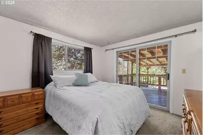 2925 Cleveland Hill Rd, Roseburg, OR 97471 - Photo 16