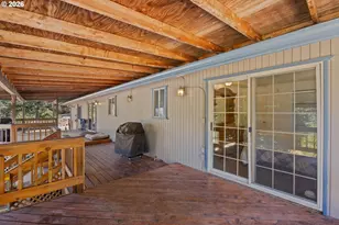 2925 Cleveland Hill Rd, Roseburg, OR 97471 - Photo 18