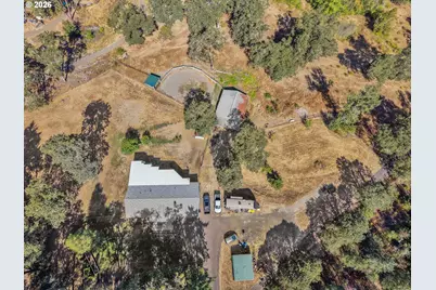 2925 Cleveland Hill Rd, Roseburg, OR 97471 - Photo 26