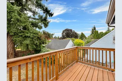 4416 NE 75th Ave, Portland, OR 97218 - Photo 40
