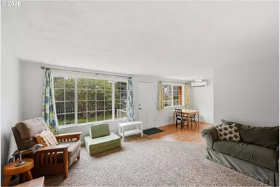 745 Seagate Ave, Coos Bay, OR 97420 - Photo 8