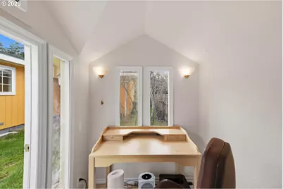 745 Seagate Ave, Coos Bay, OR 97420 - Photo 26