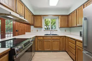 65377 E Alpine Way, Rhododendron, OR 97049 - Photo 8