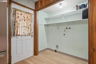 65377 E Alpine Way, Rhododendron, OR 97049 - Photo 10