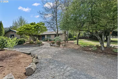84 Green Ln, Eugene, OR 97404 - Photo 6