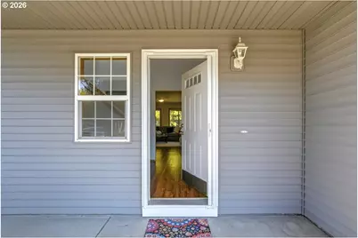 512 NW 147th St, Vancouver, WA 98685 - Photo 4