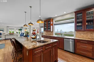 1423 NW Deerfern St, Camas, WA 98607 - Photo 10