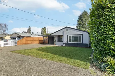 169 W Hazel St, Roseburg, OR 97471 - Photo 2