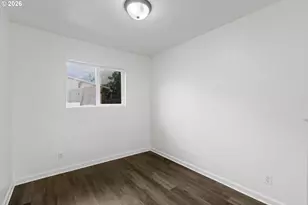 169 W Hazel St, Roseburg, OR 97471 - Photo 32