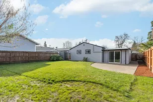 169 W Hazel St, Roseburg, OR 97471 - Photo 36